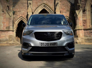 2020 Vauxhall Combo 1.6 Turbo D 2300 Sportive in Grey — image 3
