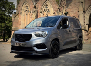 2020 Vauxhall Combo 1.6 Turbo D 2300 Sportive in Grey — image 4