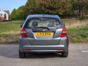 2013 Honda Jazz 1.4 I-Vtec Es Hatchback 5dr Petrol CVT Euro 5 (99 Ps) in Grey — image 6