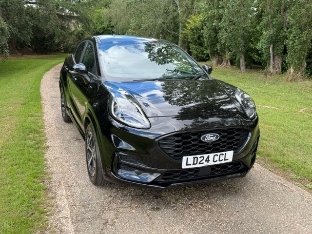 2024 Ford Puma 1.0 Puma St-Line 5 Door 1.0l Ecoboost 125ps Mhev 6 Speed Manual in Black — image 1
