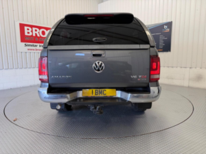 2017 Volkswagen Amarok 3.0 Tdi V6 Bluemotion Tech Highline Auto 4motion Euro 6 (s/s) 4dr in Grey — image 5