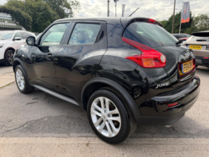 2014 Nissan Juke Acenta Dci in Black — image 6