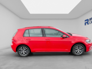2017 Volkswagen Golf 1.4 Tsi Bluemotion Tech Se Nav Hatchback 5dr Petrol Manual Euro 6 (s/s) (125 Ps) in Red — image 4