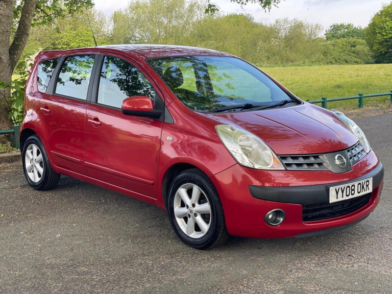 2008 Nissan Note 1.6 16v Acenta Auto Euro 4 5dr in Red — image 1