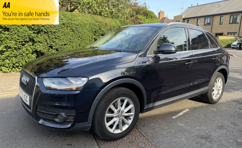 2014 Audi Q3 2.0 Tfsi Se in Blue — image 1