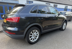 2014 Audi Q3 2.0 Tfsi Se in Blue — image 2
