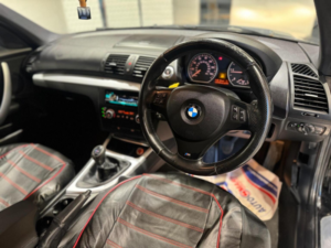 2007 BMW 1 Series 2.0 118d M Sport Euro 4 5dr in Black — image 5