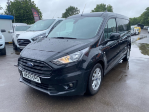 2023 Ford Transit Connect Connect 250 Limited — image 2