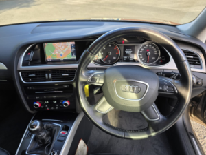 2014 Audi A4 Avant 2.0 Tdie Se Technik in Grey — image 2
