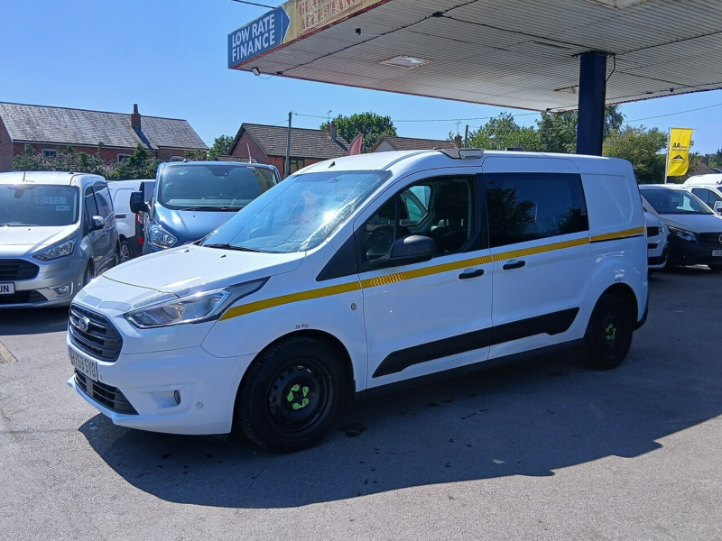 2019 Ford Transit Connect Connect 230 Trend Crew Van — image 1