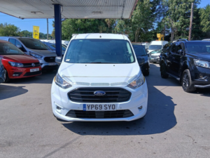 2019 Ford Transit Connect Connect 230 Trend Crew Van — image 2