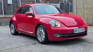 2013 Volkswagen Beetle 1.4 Tsi Design Euro 5 3dr in Red — image 4
