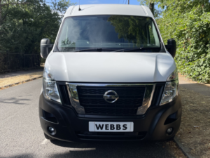 2023 Nissan Interstar 2.3 Dci 35 Tekna in White — image 2