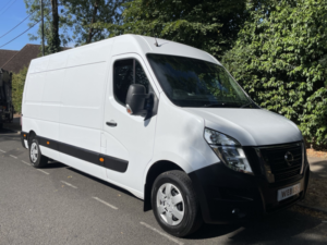 2023 Nissan Interstar 2.3 Dci 35 Tekna in White — image 4