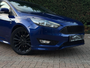 2018 Ford Focus 1.0t Ecoboost St-Line Euro 6 (s/s) 5dr in Blue — image 6