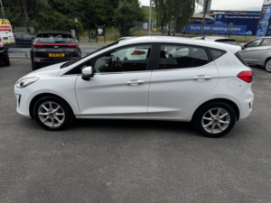 2018 Ford Fiesta 1.0 T Ecoboost Zetec in White — image 2