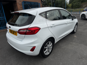 2018 Ford Fiesta 1.0 T Ecoboost Zetec in White — image 6