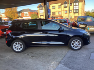2019 Ford Fiesta 1.0t Ecoboost Zetec Euro 6 (s/s) 5dr in Black — image 3