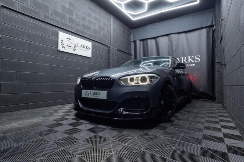 2015 BMW 1 Series 3.0 M135i Auto Euro 6 (s/s) 5dr in Grey — image 1