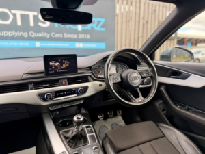 2016 Audi A4 Avant 2.0 Tdi S Line in Grey — image 5