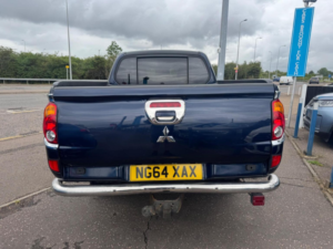 2015 Mitsubishi L200 2.5 Di-D Barbarian Black 4WD Euro 5 4dr (lb) in Blue — image 4