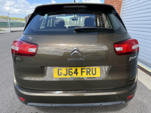 2014 Citroen C4 Picasso 1.6 Hdi Vtr+ in Bronze — image 6