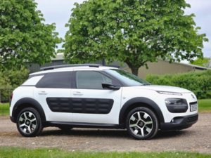 2015 Citroen C4 Cactus 1.2 Puretech Flair Etg5 Euro 6 (s/s) 5dr in White — image 2