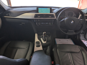 2015 BMW 3 Series 320d Xdrive Se Touring Automatic. £6320 Of Options Fitted. Sat Nav. Rear Camera. Advanced Parking. in Silver — image 5