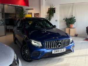 2018 Mercedes-Benz Glc 2.1 Glc250d Amg Line in Blue — image 5