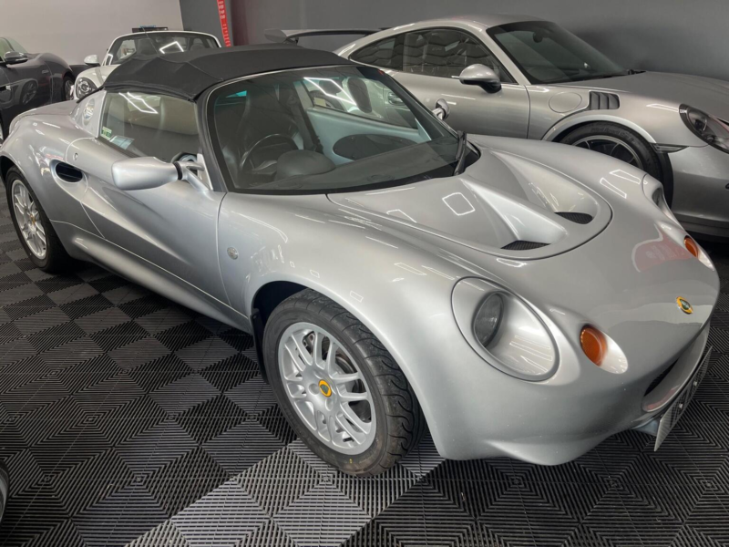 1999 Lotus Elise 1.8 2dr in Silver — image 1