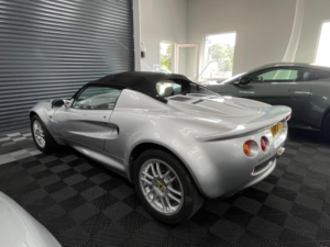 1999 Lotus Elise 1.8 2dr in Silver — image 4