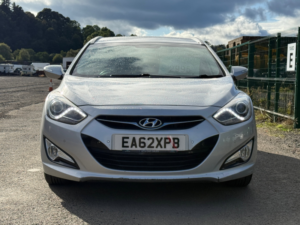 2012 Hyundai I40 1.7 Crdi Blue Drive Style Estate 5dr Diesel Manual Euro 5 (s/s) (136 Ps) in Silver — image 2