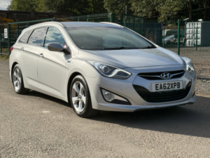 2012 Hyundai I40 1.7 Crdi Blue Drive Style Estate 5dr Diesel Manual Euro 5 (s/s) (136 Ps) in Silver — image 3