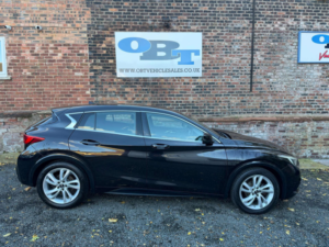 2017 Infiniti Q30 1.5 Q30 Business Executive D 5dr in Black — image 2
