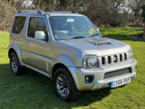 2016 Suzuki Jimny 1.3 Vvt Sz4 Automatic in Silver — image 3
