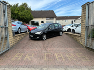 2018 Ford C-Max 1.5 Tdci Zetec Euro 6 (s/s) 5dr in Black — image 3