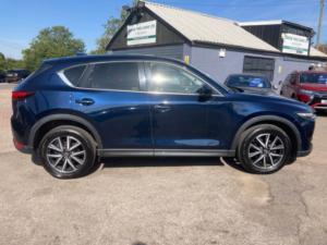 2017 Mazda Cx-5 2.0 Skyactiv-G Sport Nav SUV 5dr Petrol Manual Euro 6 (s/s) (165 Ps) in Blue — image 5