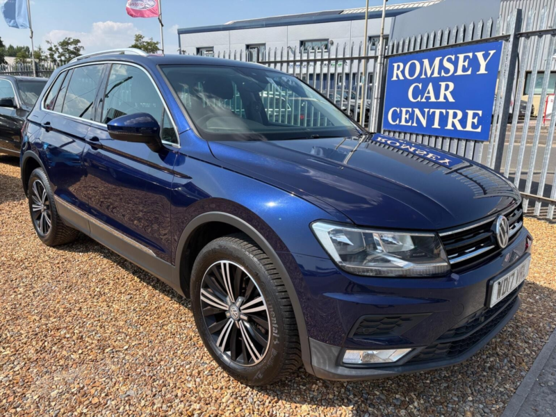 2017 Volkswagen Tiguan 2.0 Tdi Se DSG 4motion Euro 6 (s/s) 5dr in Blue — image 1