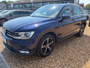 2017 Volkswagen Tiguan 2.0 Tdi Se DSG 4motion Euro 6 (s/s) 5dr in Blue — image 3