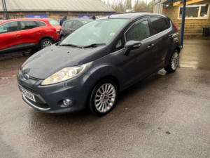 2012 Ford Fiesta 1.4 Tdci Dpf Titanium 5dr in Grey — image 2