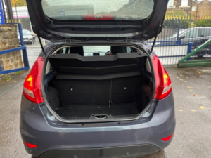 2012 Ford Fiesta 1.4 Tdci Dpf Titanium 5dr in Grey — image 6