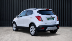 2016 Vauxhall Mokka 1.4l Se T Auto SUV 5dr Petrol Automatic Euro 6 (138 Bhp) in White — image 4