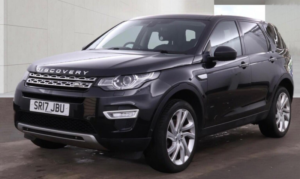 2017 Land Rover Discovery Sport 2.0 Td4 Hse Luxury Auto 4WD Euro 6 (s/s) 5dr in Black — image 4
