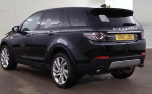 2017 Land Rover Discovery Sport 2.0 Td4 Hse Luxury Auto 4WD Euro 6 (s/s) 5dr in Black — image 5