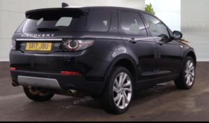 2017 Land Rover Discovery Sport 2.0 Td4 Hse Luxury Auto 4WD Euro 6 (s/s) 5dr in Black — image 6