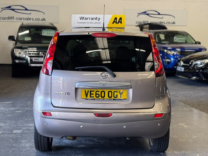 2011 Nissan Note 1.6 16v Tekna in Beige — image 6