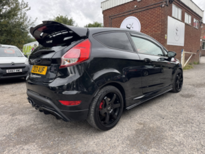 2013 Ford Fiesta 1.6 T Ecoboost St-2 in Black — image 3