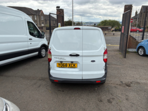 2019 Ford Transit Courier 1.0 Ecoboost Trend Panel Van 5dr Petrol Manual L1 Euro 6 (100 Ps) in White — image 4
