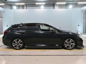 2017 Subaru Levorg 2.0l Turbo Gt-S Eyesight - 296 Bhp in Black — image 4