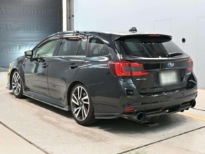 2017 Subaru Levorg 2.0l Turbo Gt-S Eyesight - 296 Bhp in Black — image 5
